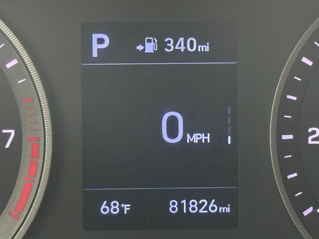 Photo 34 of this HYUNDAI TUCSON