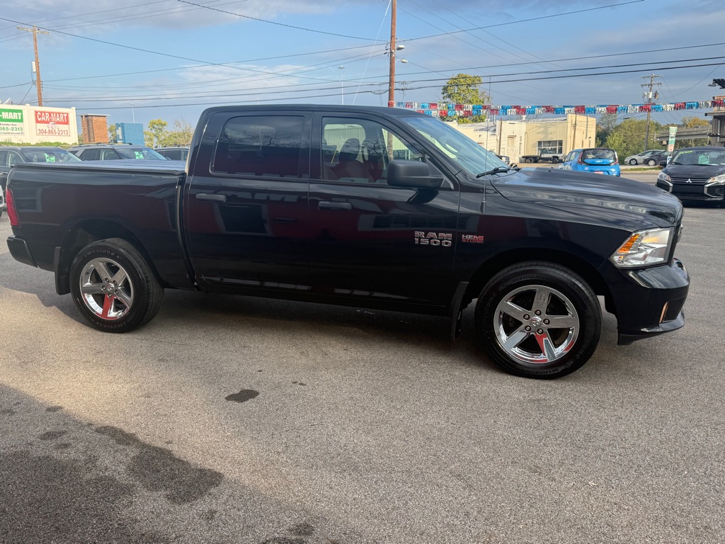 Photo 7 of this RAM 1500
