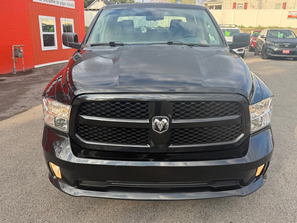 Photo 9 of this RAM 1500