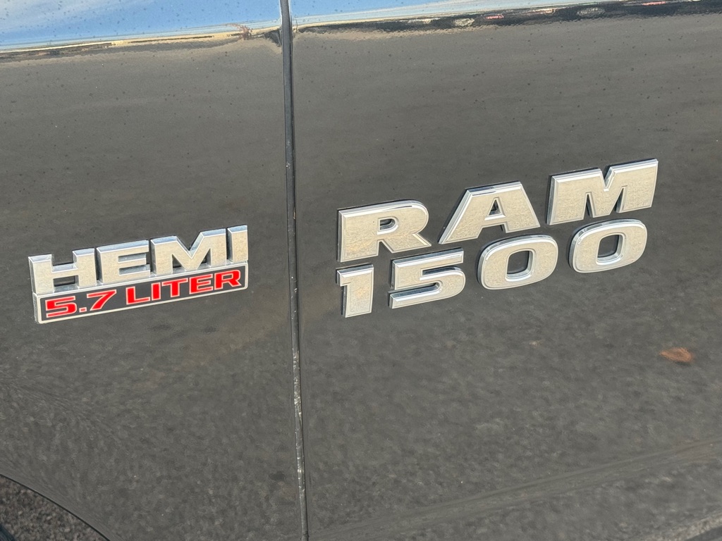 Photo 12 of this RAM 1500