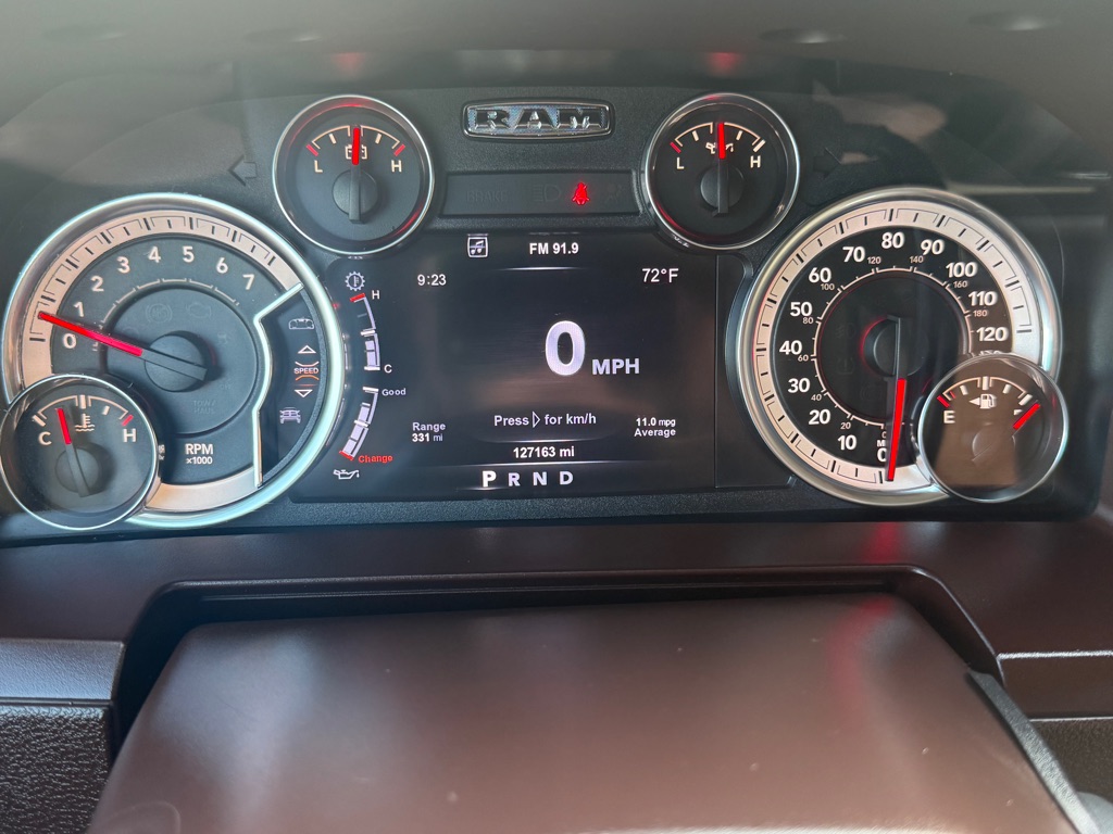 Photo 41 of this RAM 2500