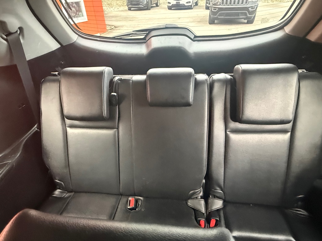 Photo 51 of this TOYOTA HIGHLANDER