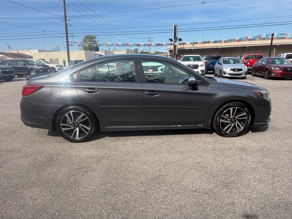 Photo 6 of this SUBARU LEGACY