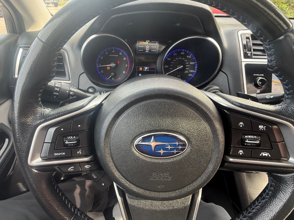 Photo 32 of this SUBARU LEGACY