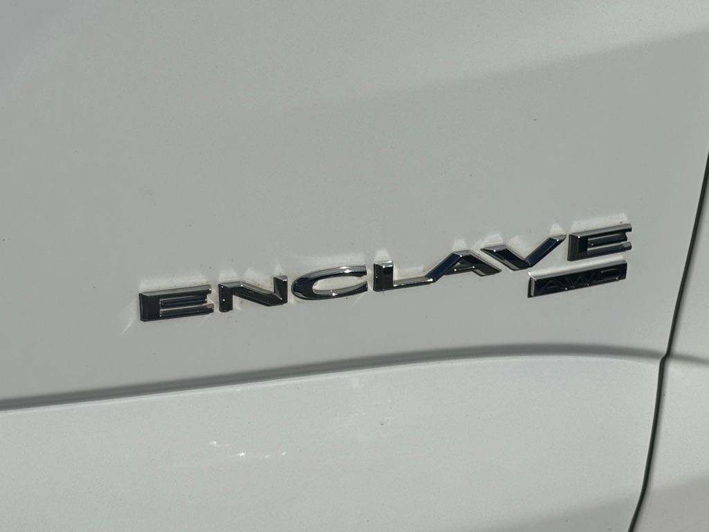 Photo 19 of this BUICK ENCLAVE
