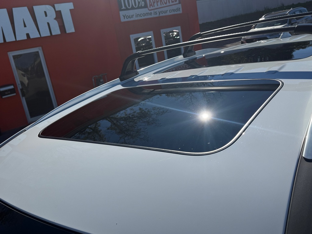 Photo 12 of this BUICK ENCLAVE