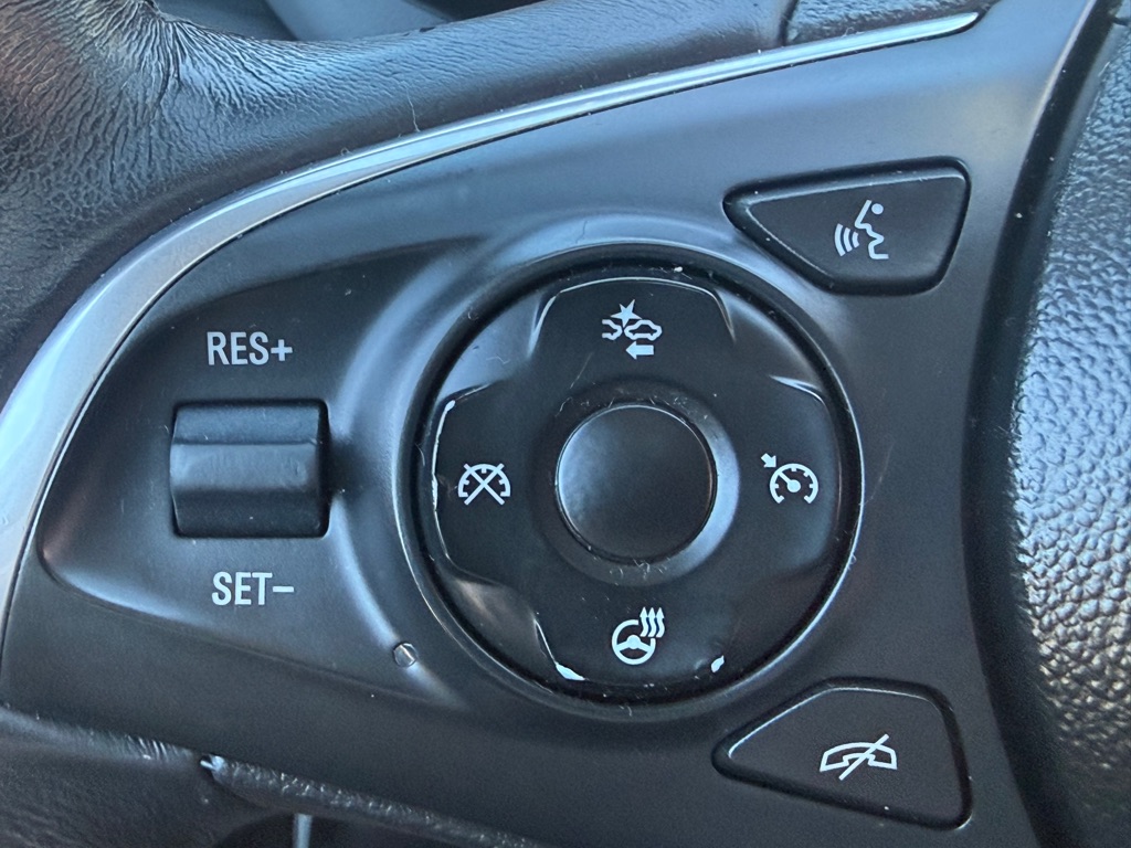 Photo 33 of this BUICK ENCLAVE