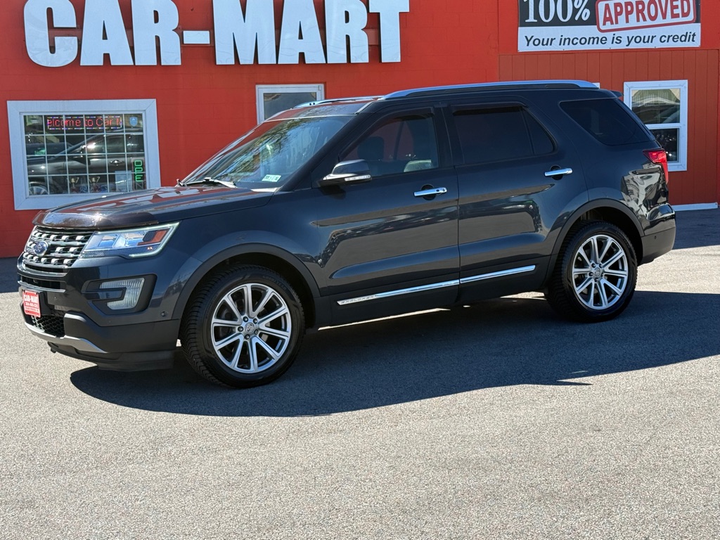 Photo 2 of this FORD EXPLORER