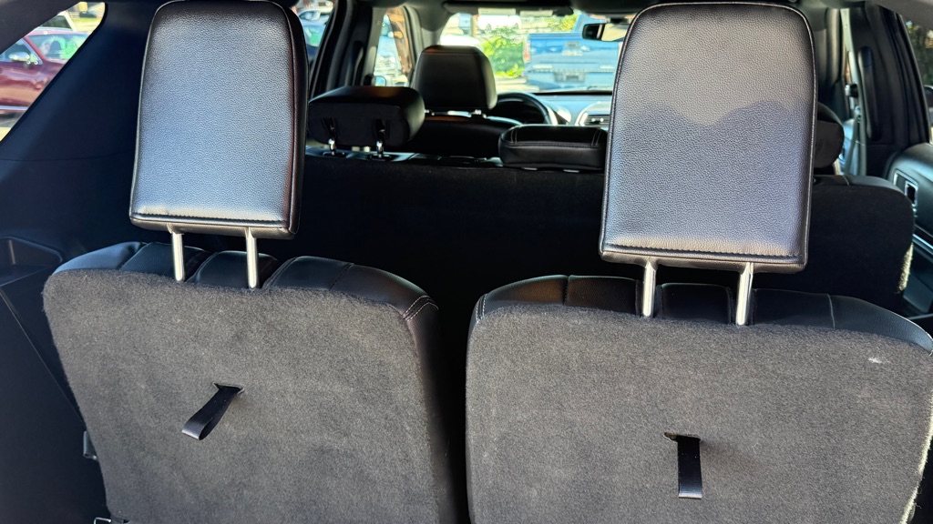 Photo 23 of this FORD EXPLORER