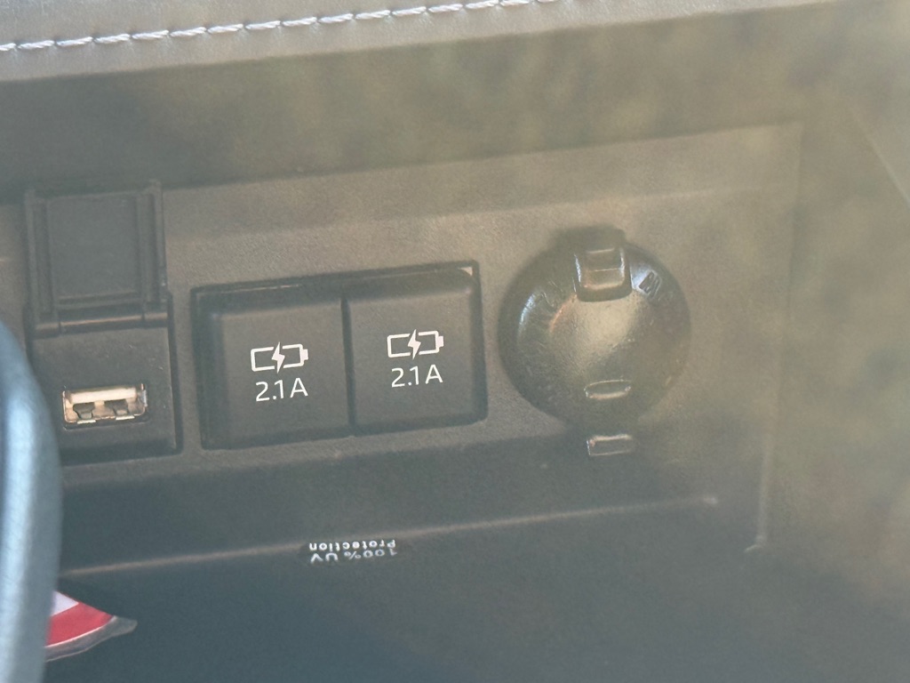 Photo 38 of this TOYOTA HIGHLANDER