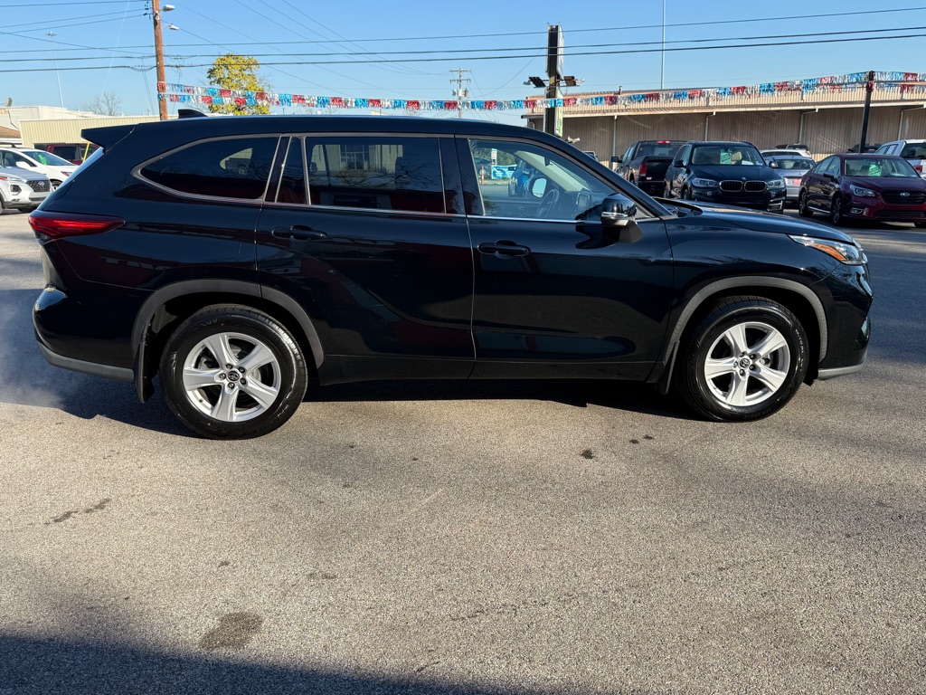 Photo 7 of this TOYOTA HIGHLANDER