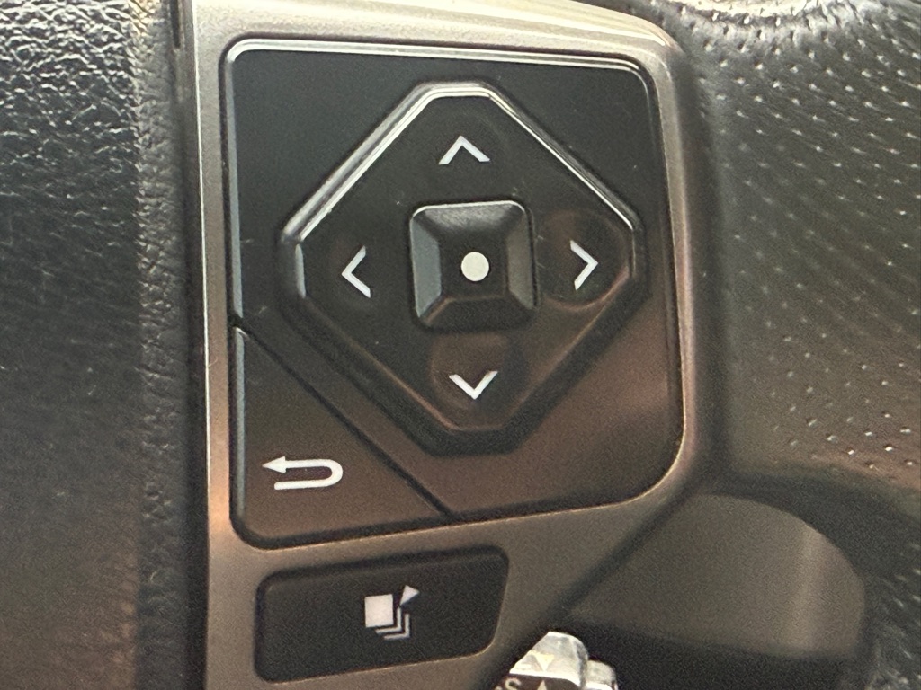 Photo 30 of this TOYOTA TACOMA