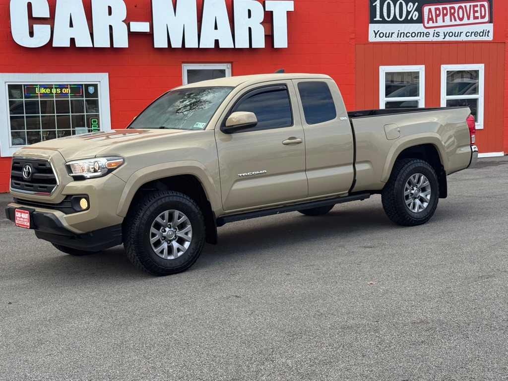 Photo 2 of this TOYOTA TACOMA