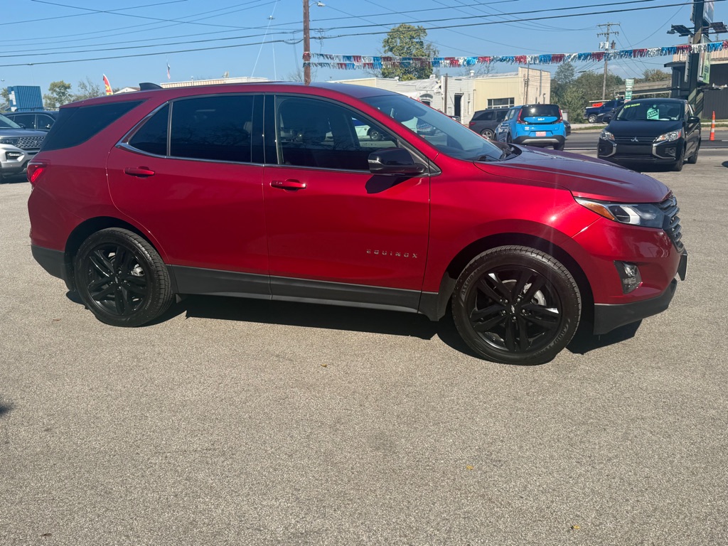 Photo 7 of this CHEVROLET EQUINOX
