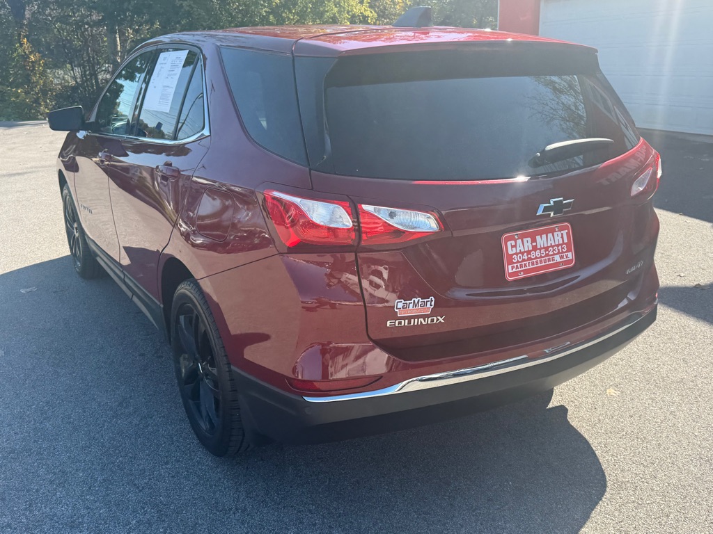 Photo 4 of this CHEVROLET EQUINOX