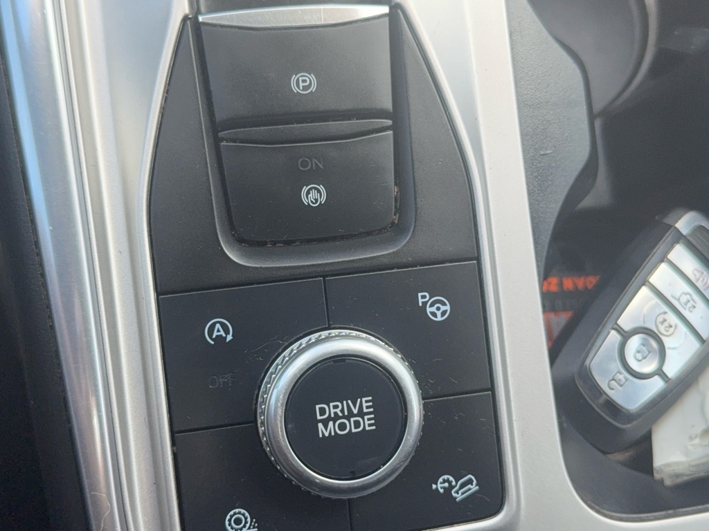 Photo 44 of this FORD EXPLORER
