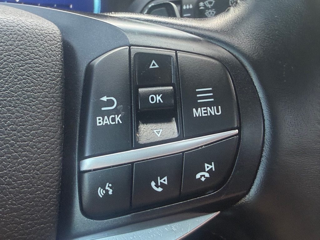 Photo 35 of this FORD EXPLORER