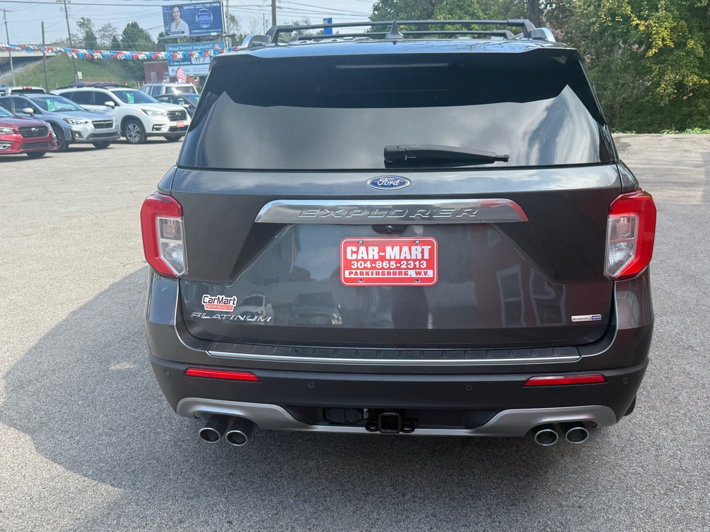 Photo 6 of this FORD EXPLORER