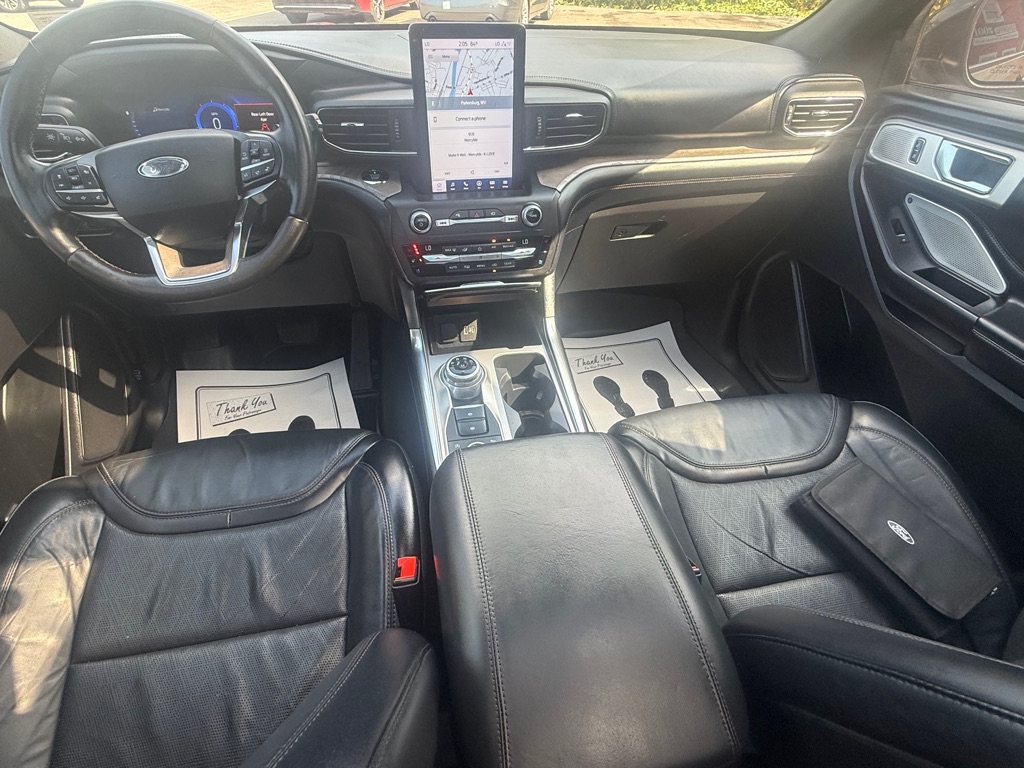 Photo 27 of this FORD EXPLORER