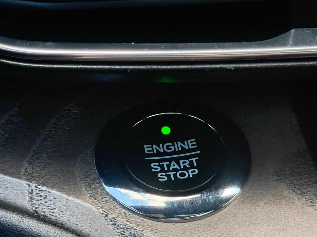 Photo 38 of this FORD EXPLORER