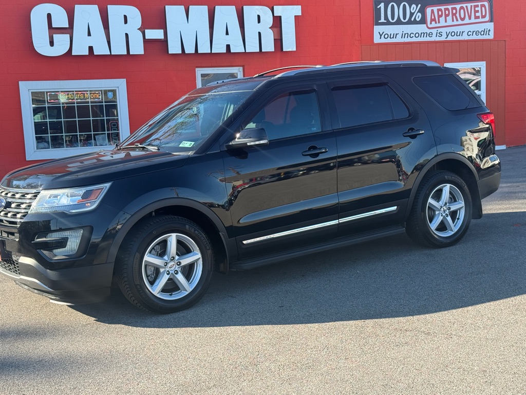 Photo 42 of this FORD EXPLORER