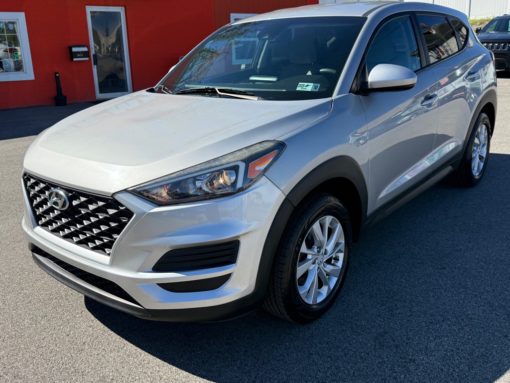 Photo 11 of this HYUNDAI TUCSON