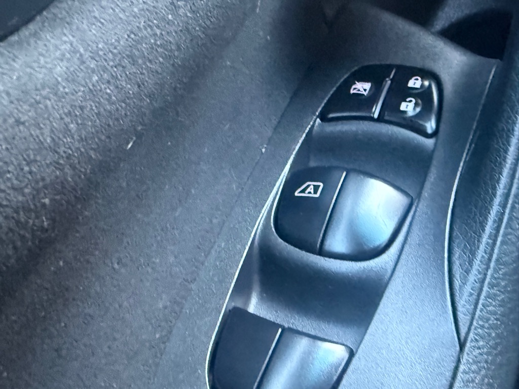 Photo 28 of this NISSAN ALTIMA
