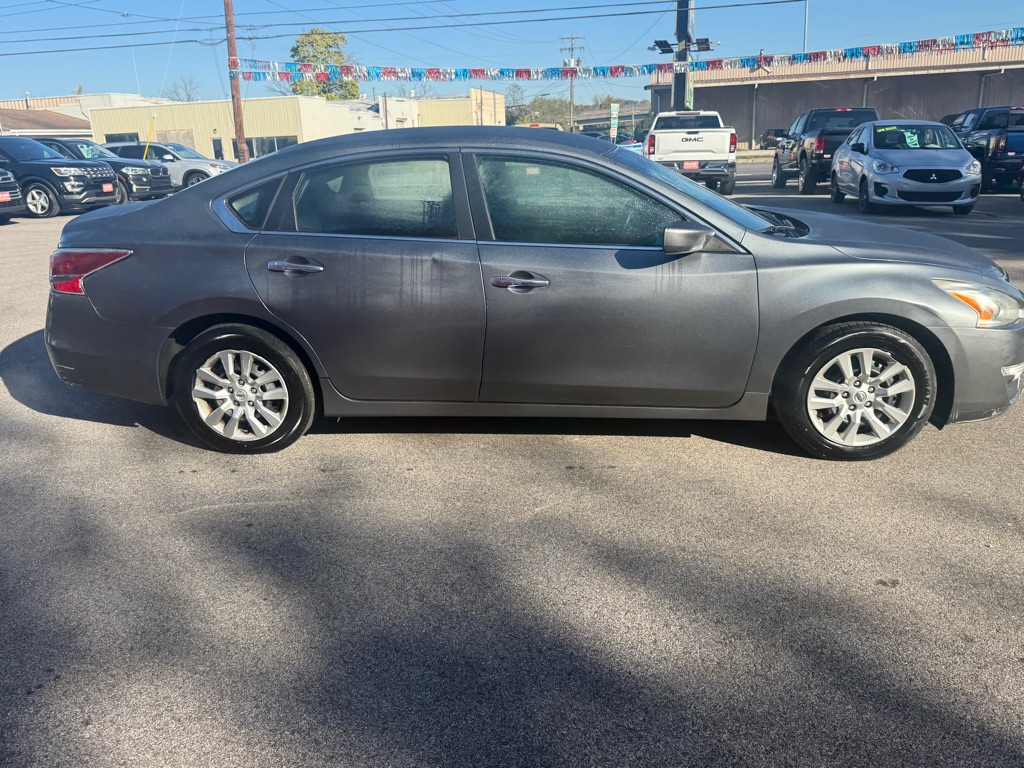 Photo 9 of this NISSAN ALTIMA