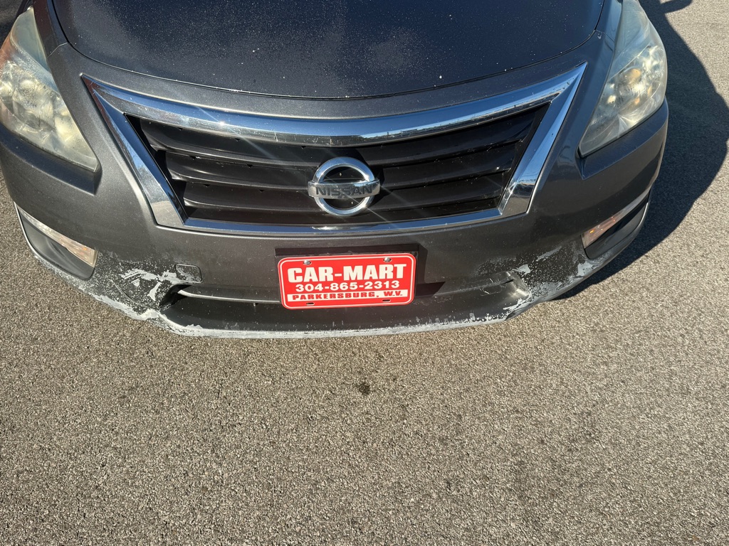 Photo 17 of this NISSAN ALTIMA