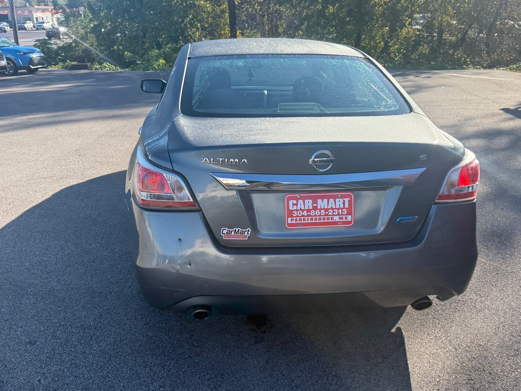 Photo 5 of this NISSAN ALTIMA