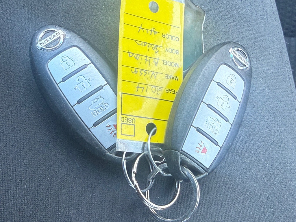 Photo 37 of this NISSAN ALTIMA