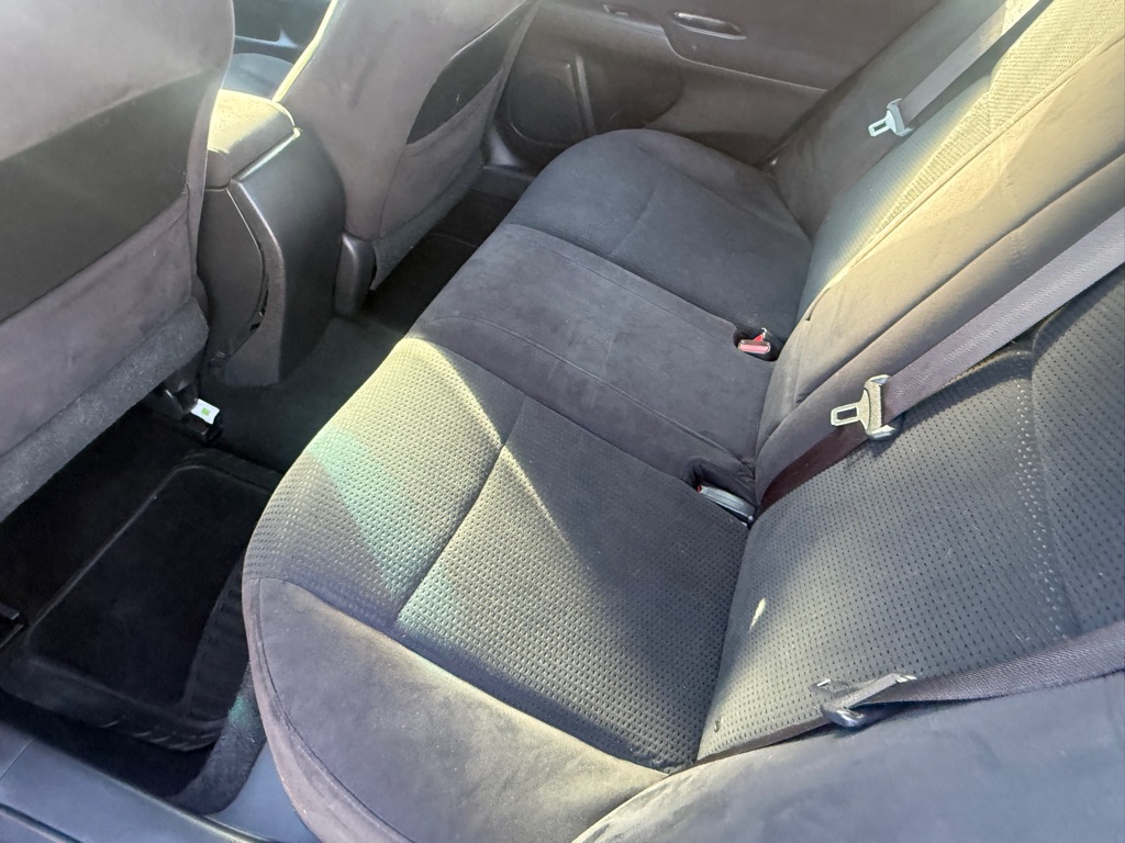 Photo 24 of this NISSAN ALTIMA