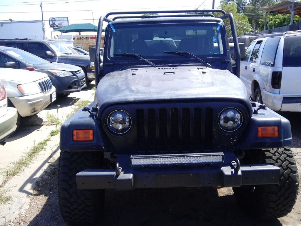 Photo 3 of this JEEP WRANGLER / TJ
