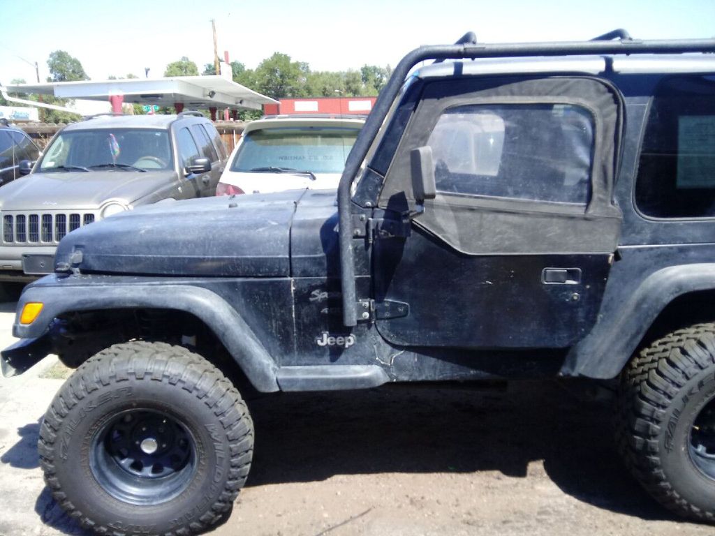 Photo 8 of this JEEP WRANGLER / TJ
