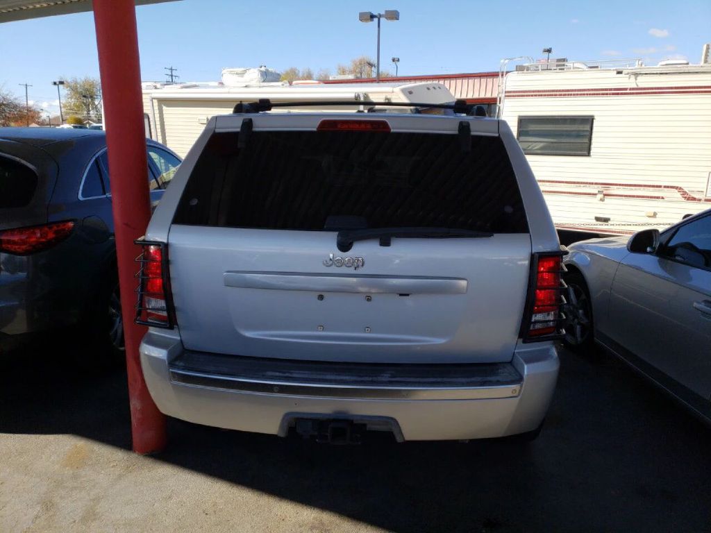 Photo 4 of this JEEP GRAND CHEROKEE