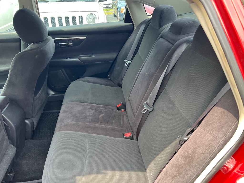 Photo 3 of this NISSAN ALTIMA