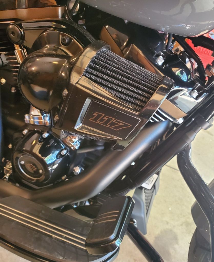 Photo 13 of this HARLEY DAVIDSON FLTRXST