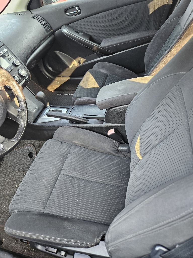 Photo 4 of this NISSAN ALTIMA