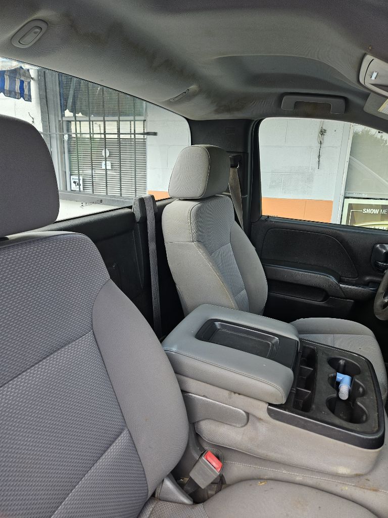 Photo 4 of this GMC SIERRA 1500