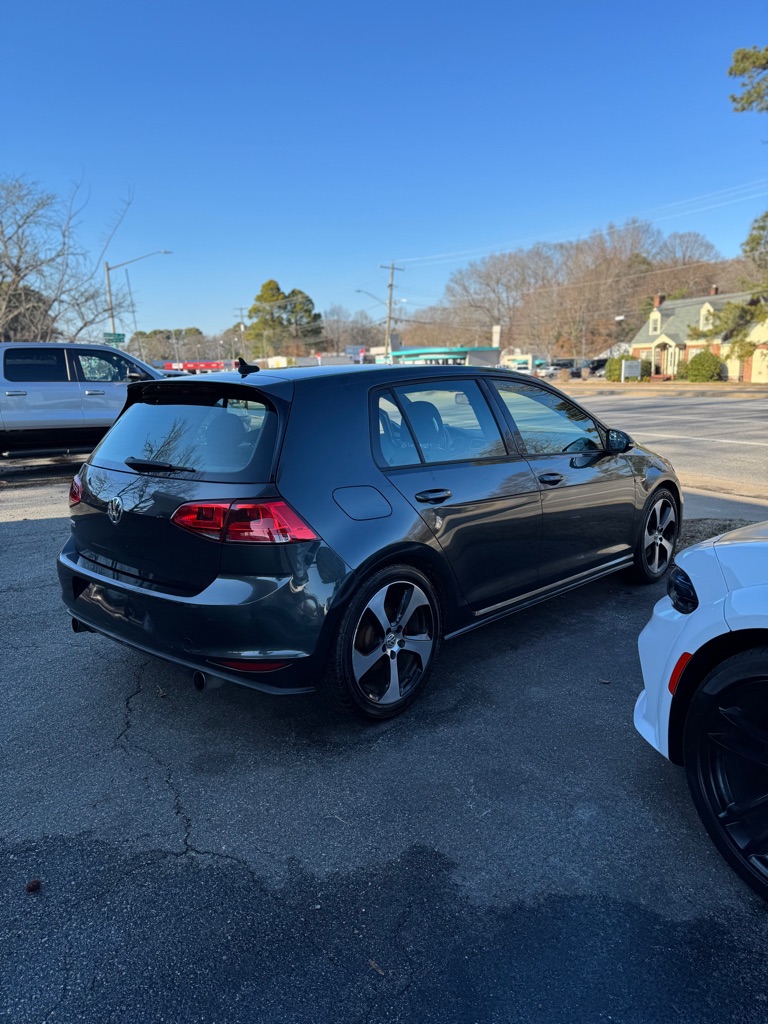 Photo 17 of this VOLKSWAGEN GOLF GTI
