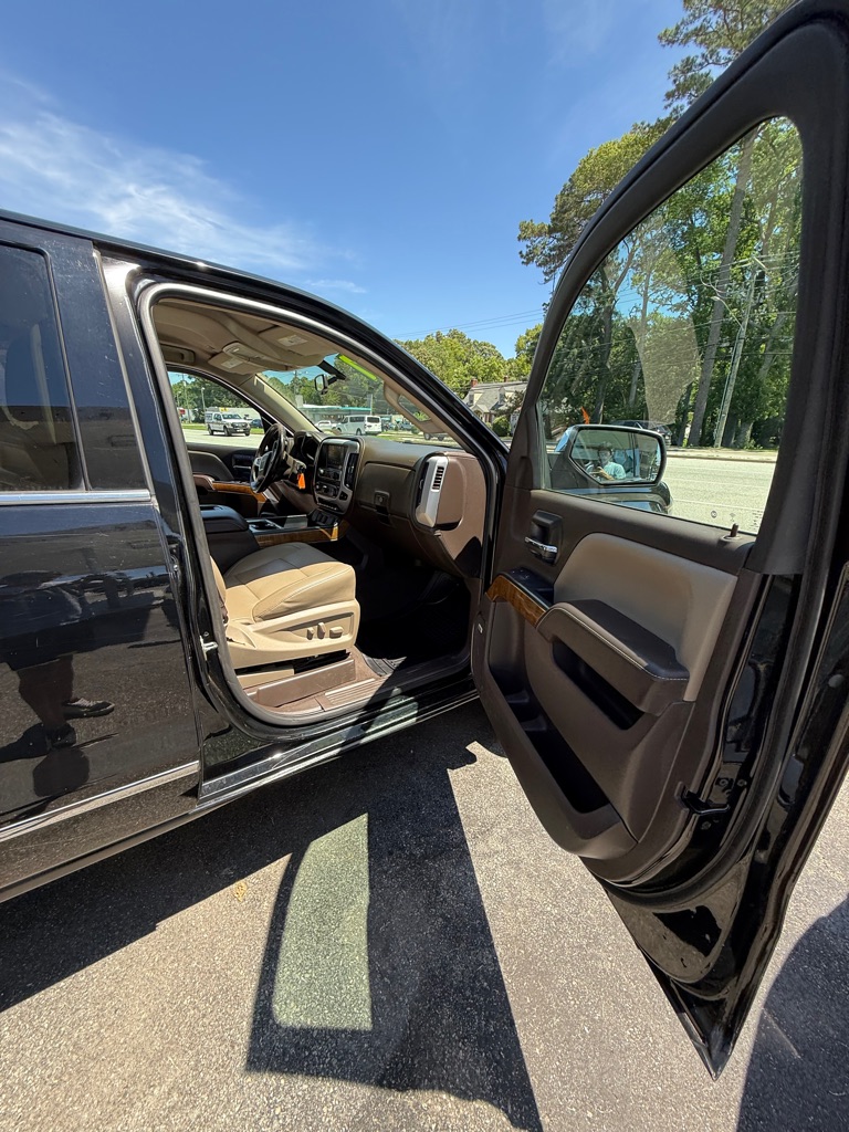 Photo 6 of this GMC SIERRA 1500