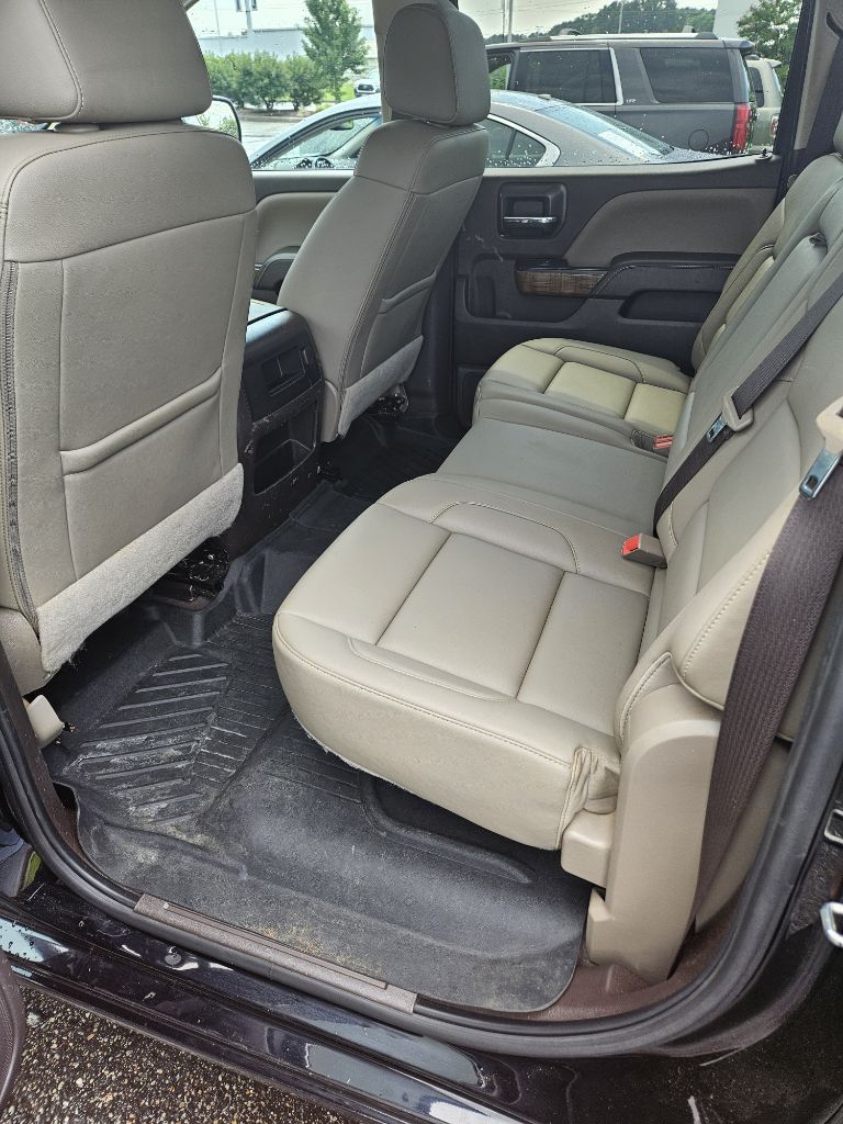 Photo 14 of this GMC SIERRA 1500