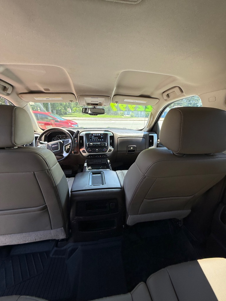Photo 12 of this GMC SIERRA 1500