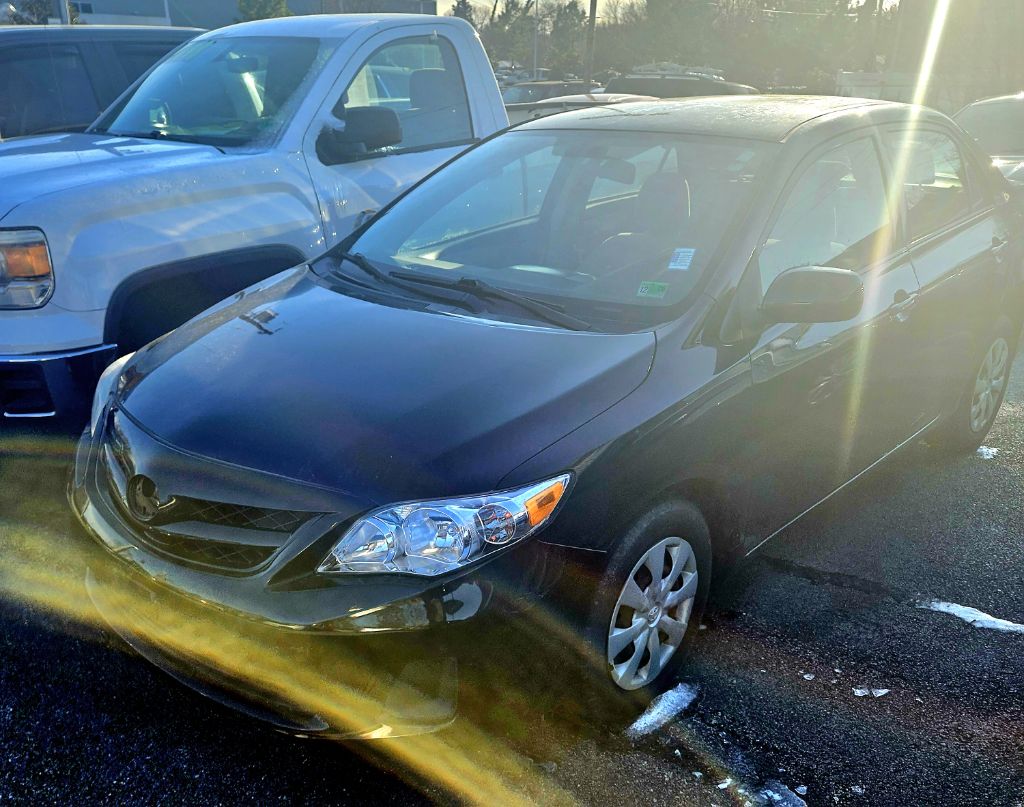 Photo 6 of this TOYOTA COROLLA