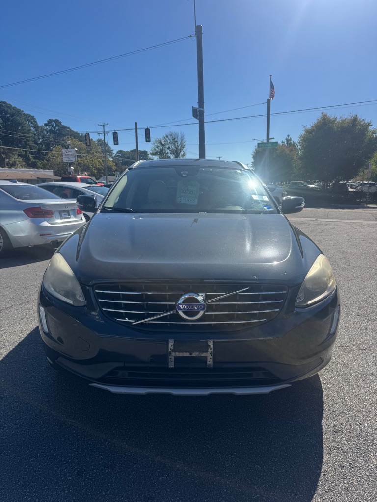 Photo 2 of this VOLVO XC60