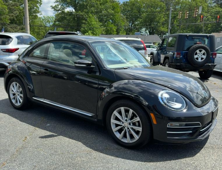 Photo 2 of this VOLKSWAGEN BEETLE