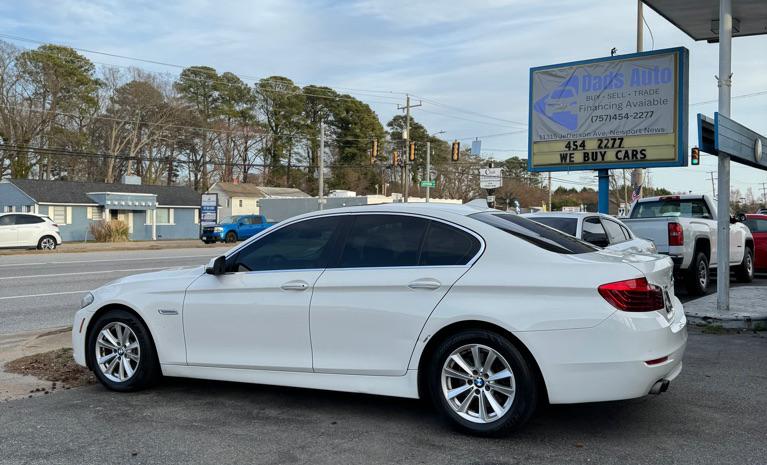 Photo 6 of this BMW 5 SERIES