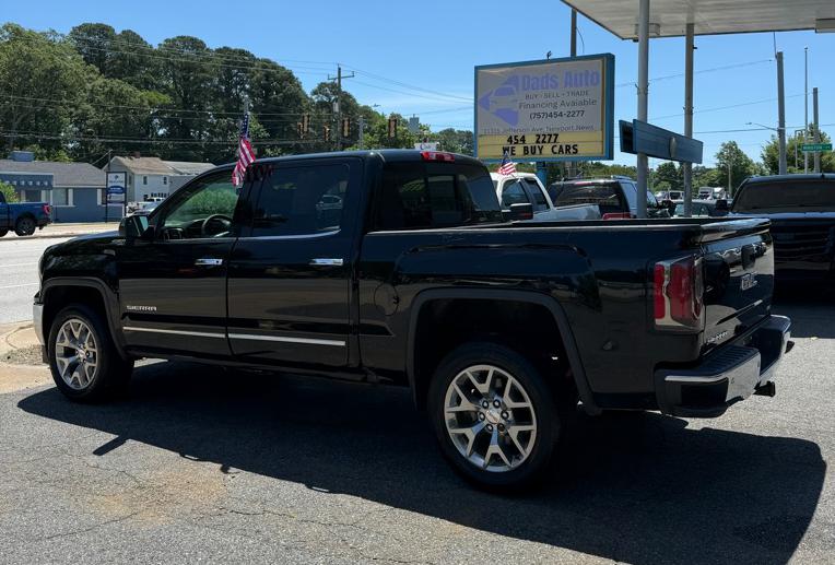 Photo 9 of this GMC SIERRA 1500