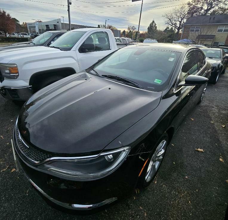 2015 CHRYSLER 200