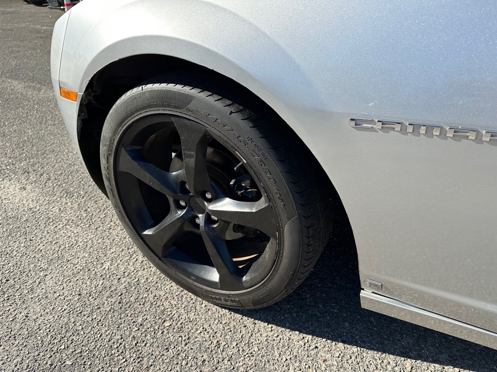 Photo 13 of this CHEVROLET CAMARO